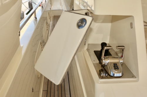 2011 Hampton 75 Endurance LRC, Aft docking station