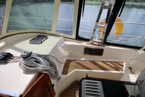 1996 Tanton 45 Offshore, Electric Winch