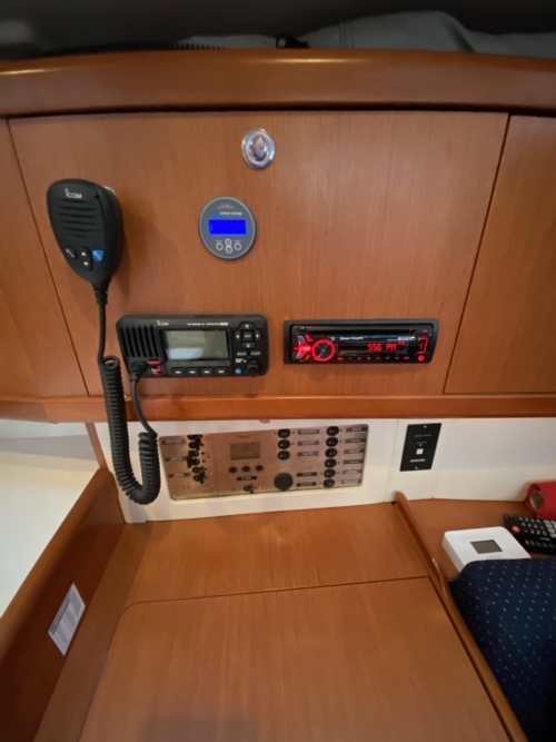 2009 Beneteau Oceanis 43, 