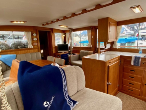 1998 Grand Banks 42 Classic, Salon from helm