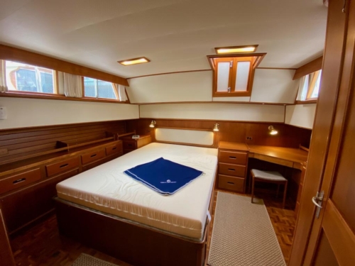 1998 Grand Banks 42 Classic, Aft cabin overview