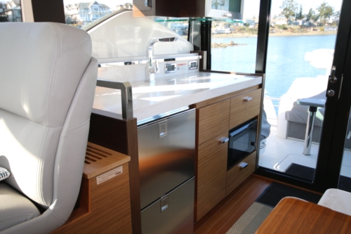 2018 Tiara Yachts C39 Coupe, Galley