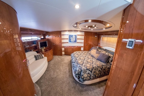 2006 Marquis Motor Yacht, Master stateroom