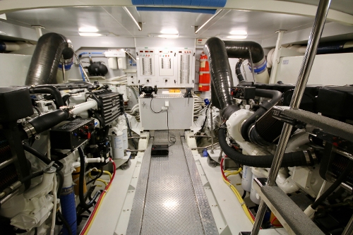 2006 Marquis Motor Yacht, Engine room