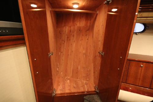 2006 Marquis Motor Yacht, Cedar locker