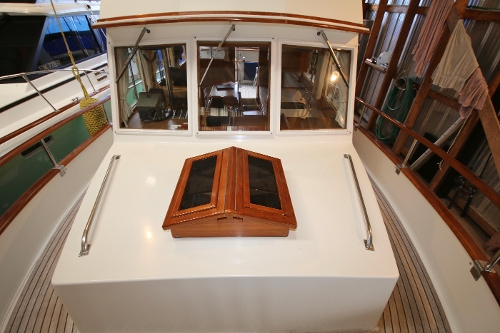 1988 Grand Banks 32, Classic Teak Hatch Cover on Cabin