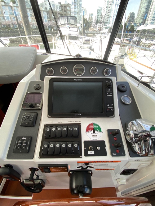 2015 Beneteau Swift Trawler 34, 