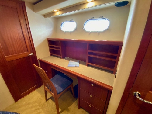 2004 Pacific Mariner 65 Diamond, Owners cabin