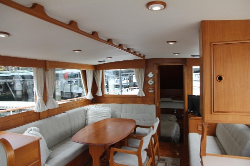 2001 Grand Banks 42 Classic, Salon From Galley
