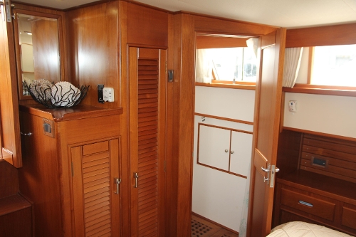 2001 Grand Banks 42 Classic, Starboard Side Shower Stall