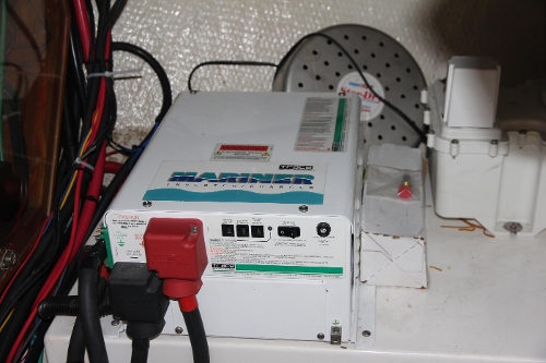 2001 Grand Banks 42 Classic, Inverter Charger