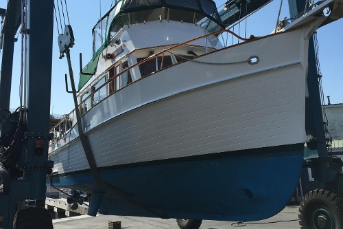 2001 Grand Banks 42 Classic, Haul Out Starboard