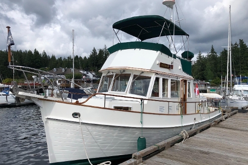 1995 Grand Banks 36 Classic, On the Dock