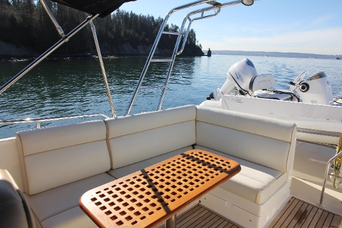 2007 Grand Banks Europa, Starboard Settee and Table