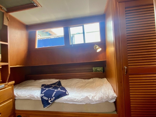 1982 Grand Banks 36 Classic, Aft cabin