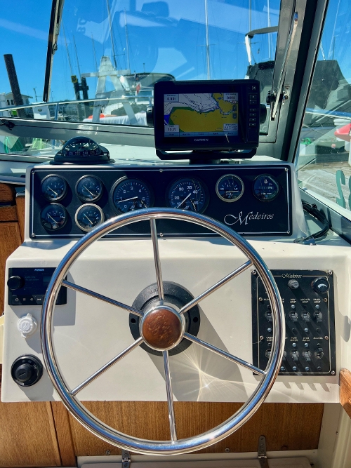 1999 Limestone 24 Cuddy Cabin, 