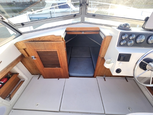 1999 Limestone 24 Cuddy Cabin, 