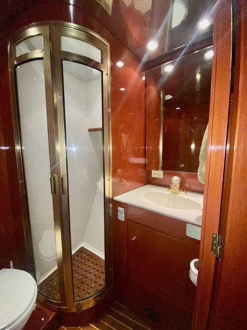 1997 Symbol Pilothouse 55, Guest Head and Shower