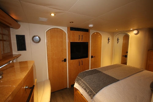 2002 Cheoy Lee Pilothouse, 