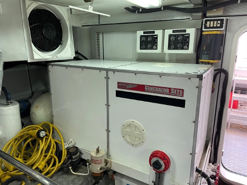 2002 Cheoy Lee Pilothouse, 
