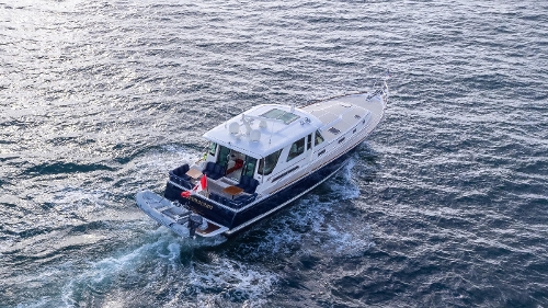 2015 Sabre 54 Salon Express, Starboard stern