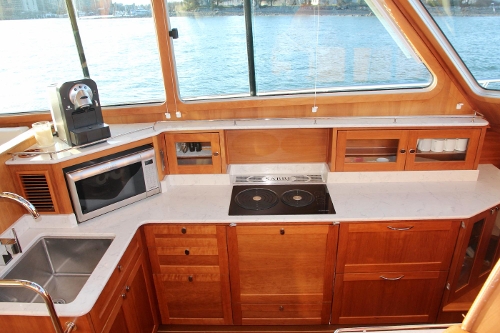 2015 Sabre 54 Salon Express, Galley