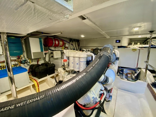 2015 Sabre 54 Salon Express, Engine room