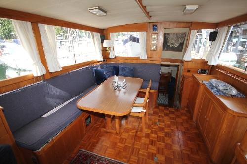 1973 Grand Banks Classic 42, Salon looking aft
