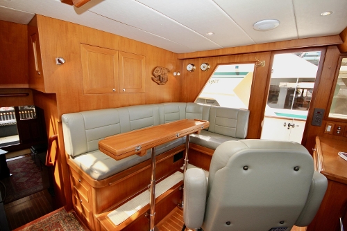 2002 Grand Alaskan 53 Pilothouse, Pilothouse