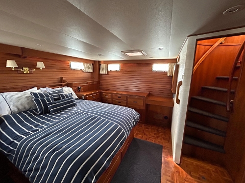 1991 Grand Banks Sedan, 