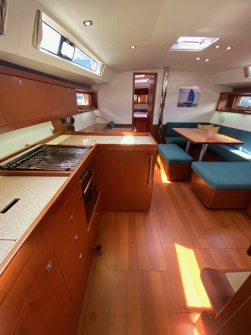 2013 Beneteau Oceanis 45, 
