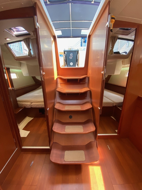 2013 Beneteau Oceanis 45, 