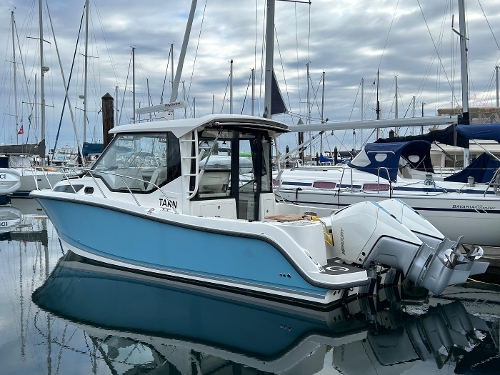 2022 Boston Whaler 325 Conquest Pilothouse, 