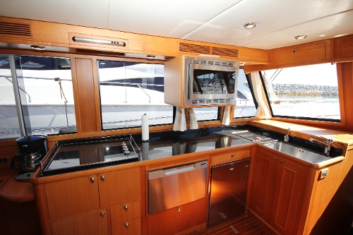 2009 Grand Banks 47 Heritage CL, Galley