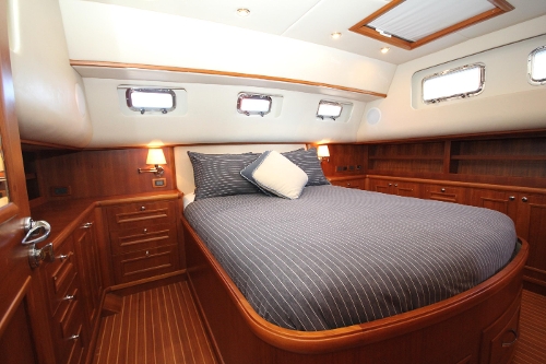 2009 Grand Banks 47 Heritage CL, Master Cabin Aft
