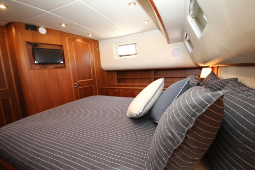 2009 Grand Banks 47 Heritage CL, Master Cabin Aft