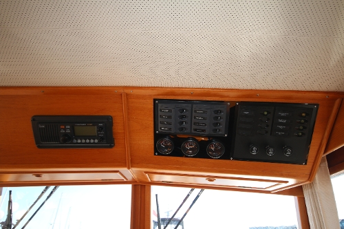 2001 Grand Banks Classic, Upper Console Detail