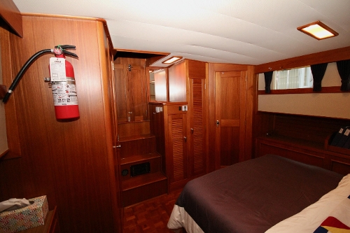 1990 Grand Banks 42 Classic, Aft cabin