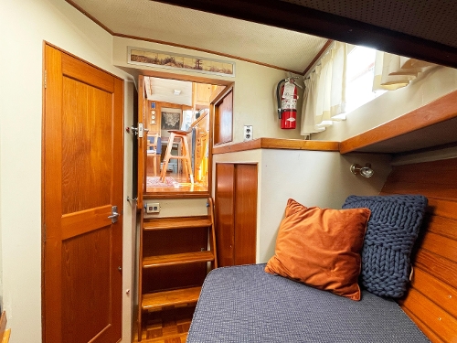 1973 Grand Banks Classic 42, Forward Stateroom looking aft