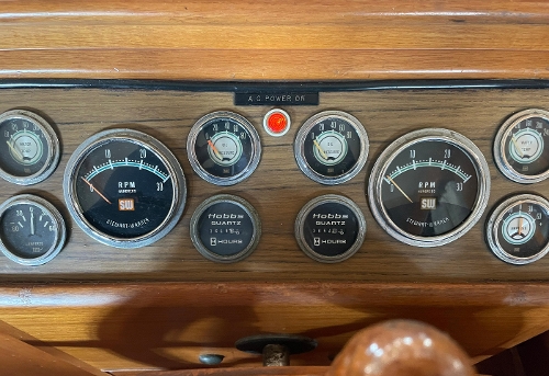 1973 Grand Banks Classic 42, Engine Instrumentation