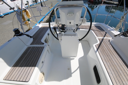 2011 Beneteau 31, 