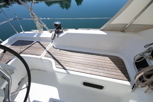 2011 Beneteau 31, 