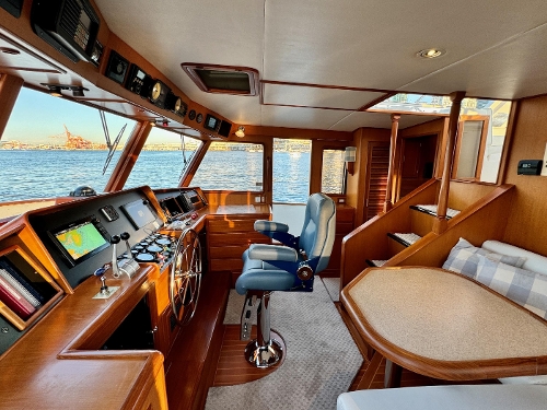 1996 Fleming 55, Pilothouse