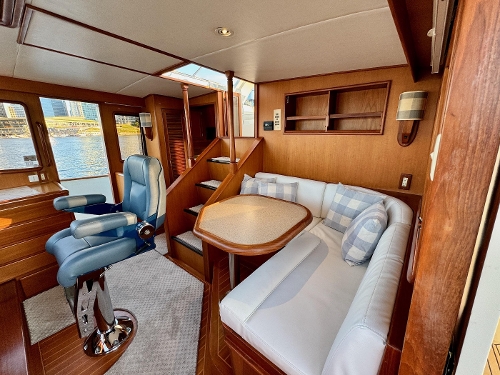 1996 Fleming 55, Pilothouse