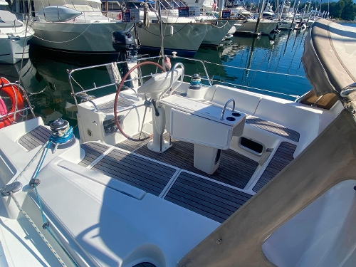 2003 Jeanneau Sun Odyssey 43 DS, 