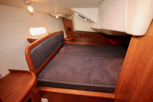 2004 Hunter 36, Aft Master-State Room