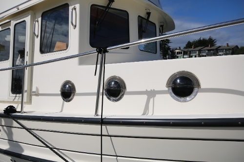 2004 Nordic Tug 37 Flybridge, 