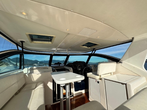 2003 Tiara Yachts 3800 Open, Settee