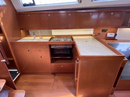 2014 Beneteau Oceanis 41, 