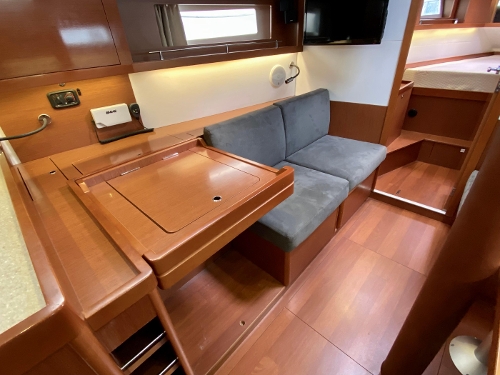 2014 Beneteau Oceanis 41, 